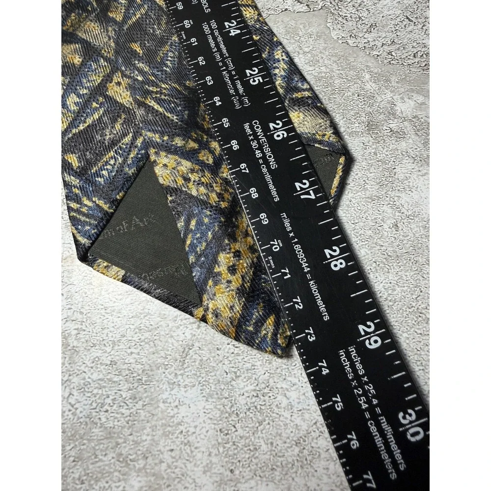 New Directions Metropolitan Museum Art Silk Tie Men Black Gold Geometric Necktie